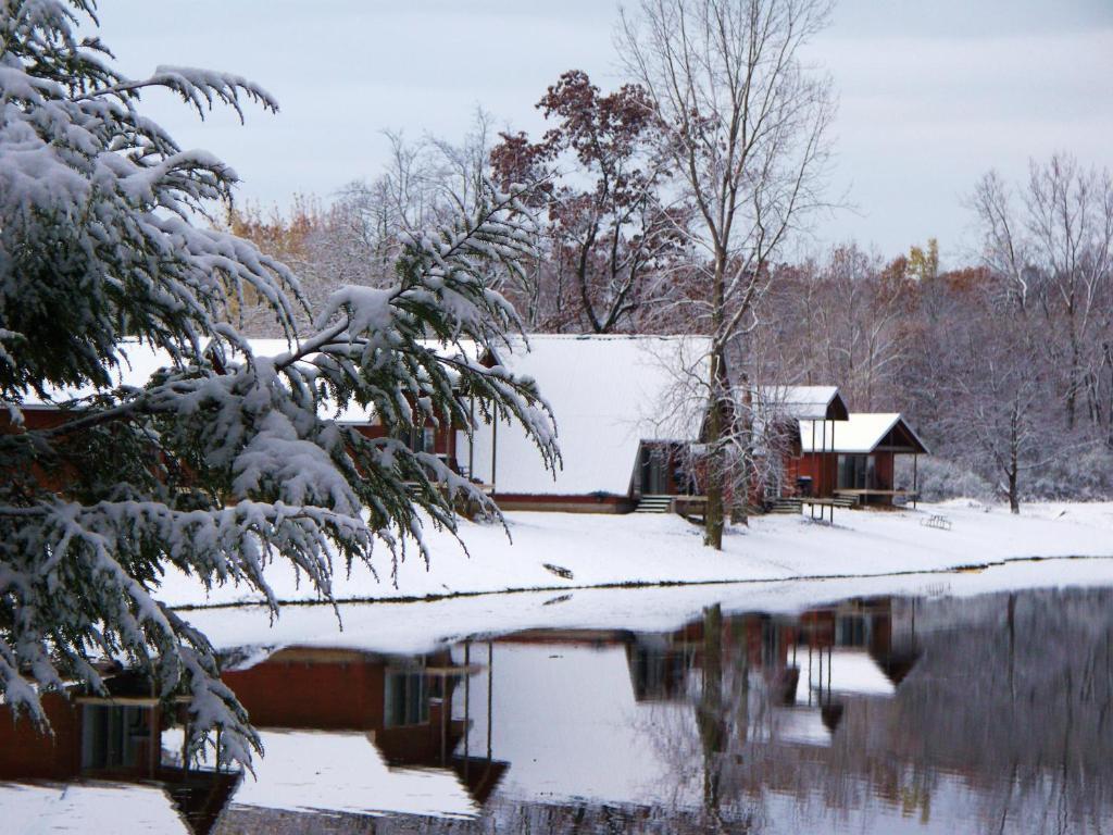 Serenity Springs - Michigan City Hotell Springfield Exteriör bild