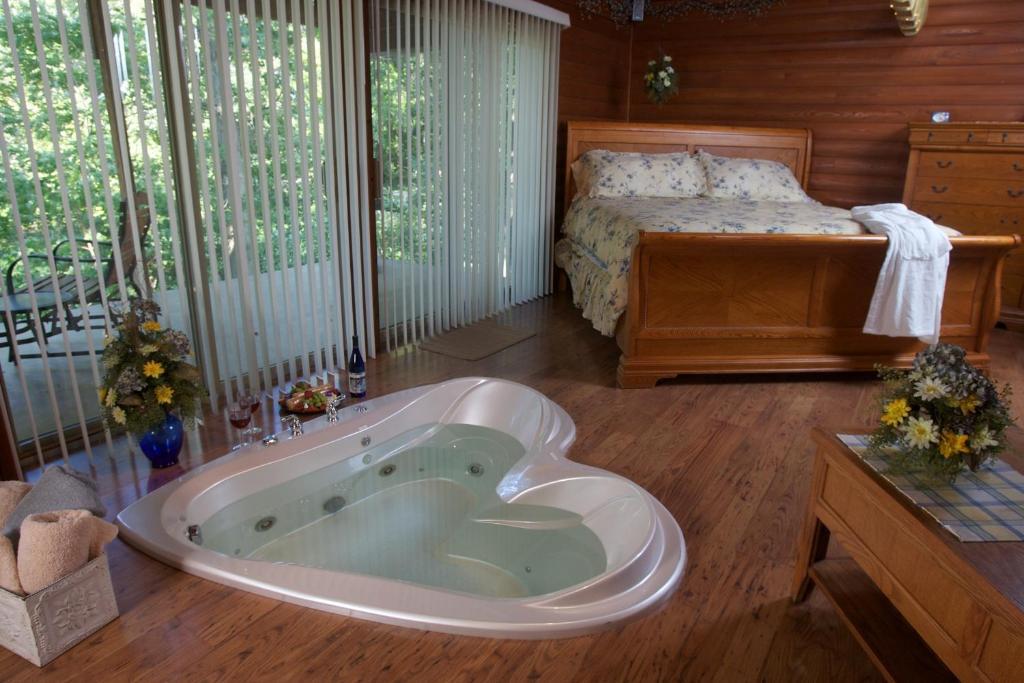 Serenity Springs - Michigan City Hotell Springfield Rum bild